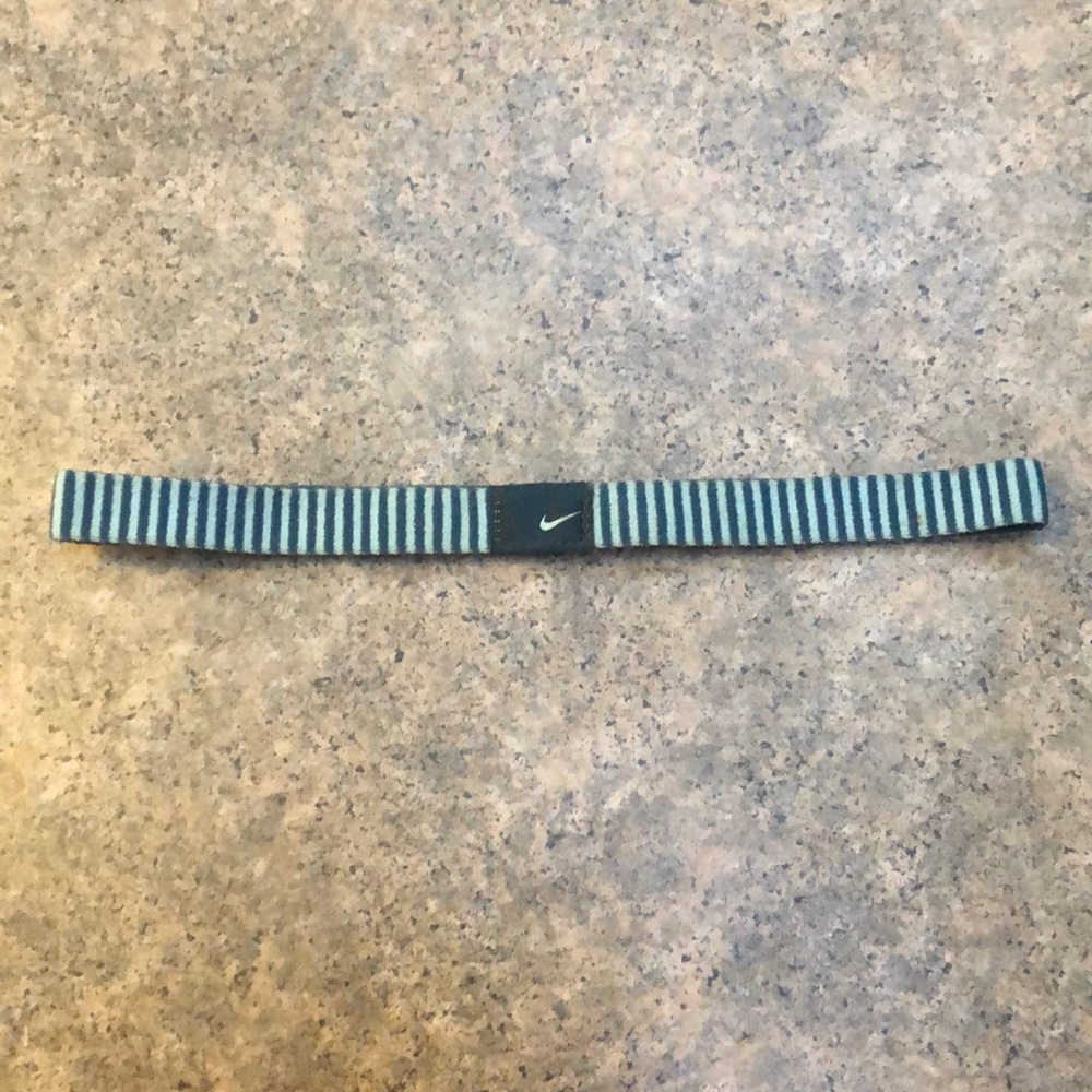 nike headband